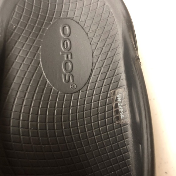 OOFOS Black Original Recovery Comfort Sandals W9/M7 Rubber Thong - Picture 6 of 6